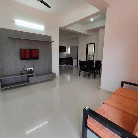 Meer Stay - Premium Service Apartments Vanivilasa Puram Exteriér fotografie