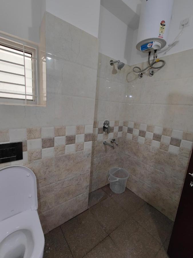 Meer Stay - Premium Service Apartments Vanivilasa Puram Exteriér fotografie